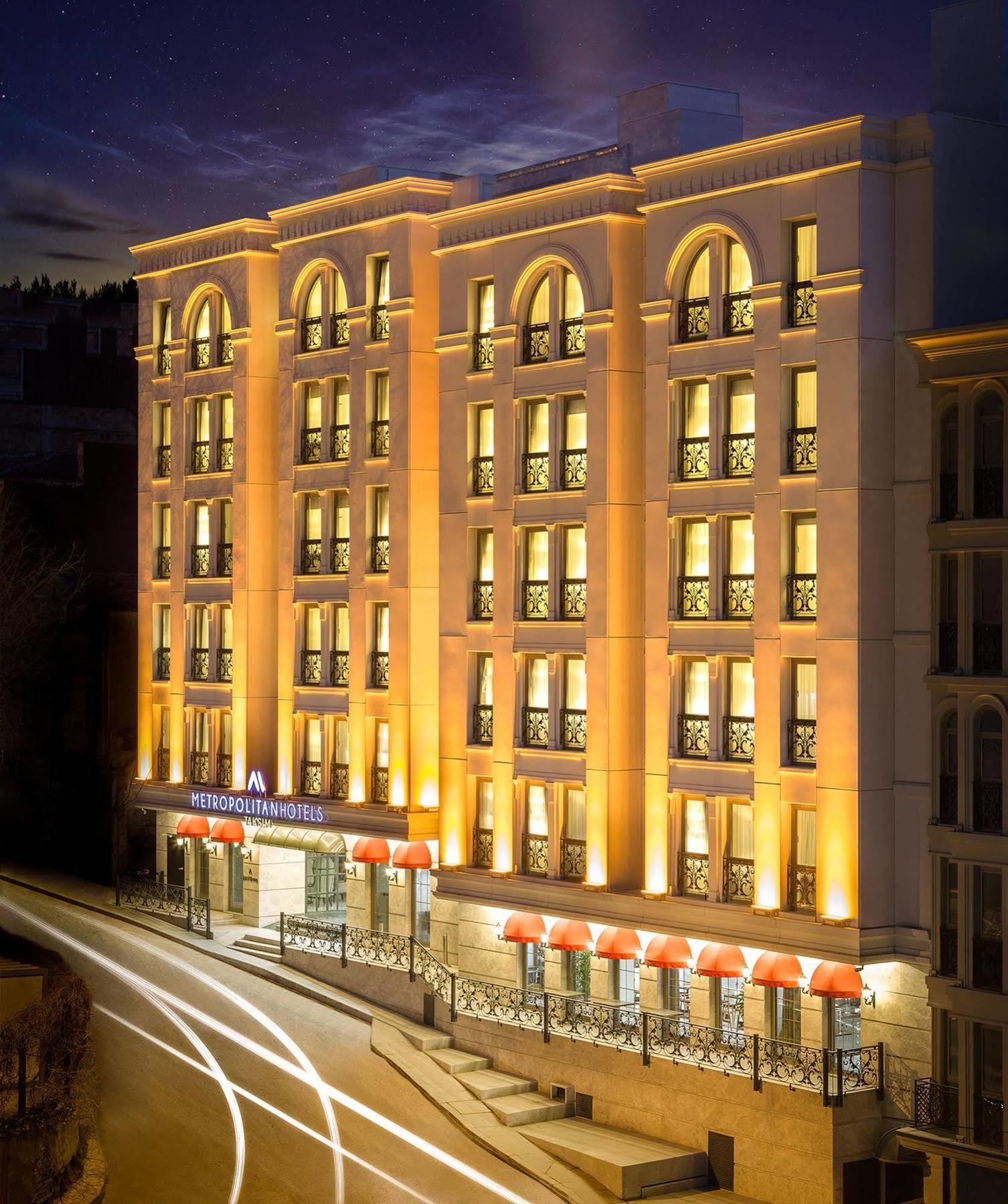 Metropolitan Taksim Hotell 4*